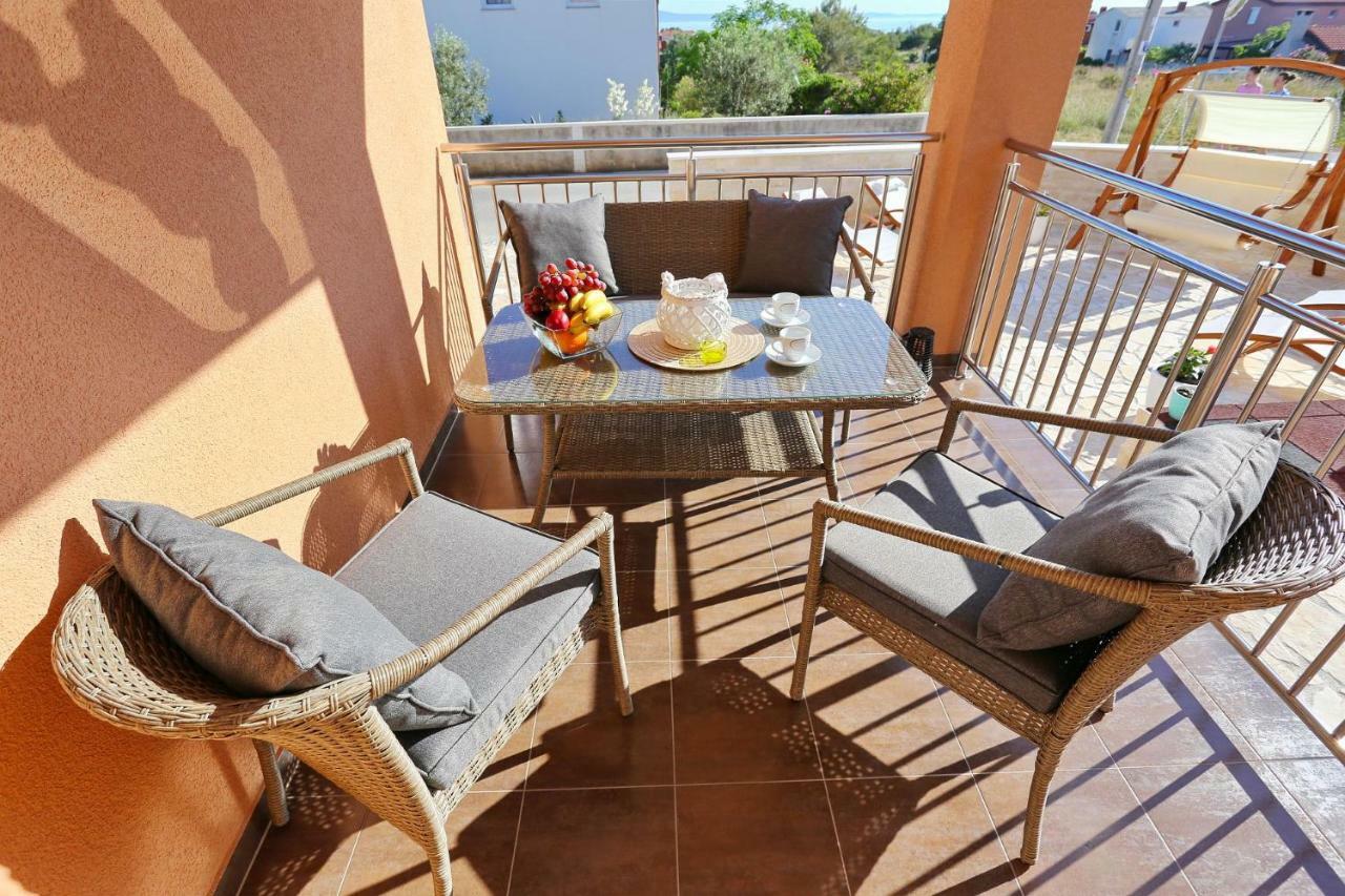 Villa Nivel Vir Exterior photo